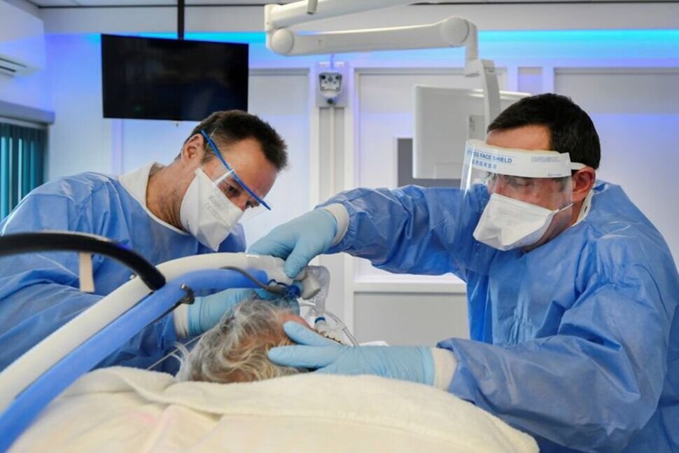 تاخیر در روند درمانِ بیماران قلبی و سرطانی در پی موج جدید کرونا در هلند