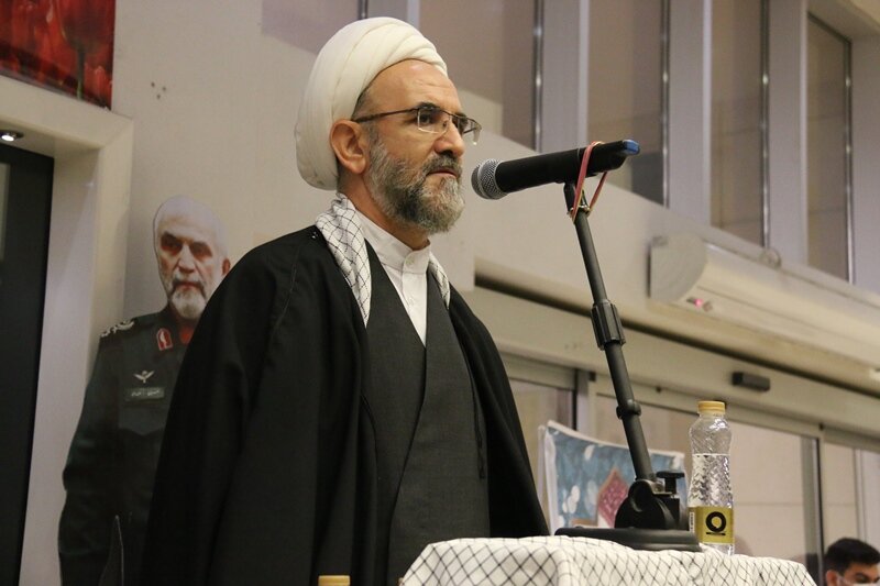 با فرهنگ بسیجی میتوان بر همه تحولات کشور فائق آمد