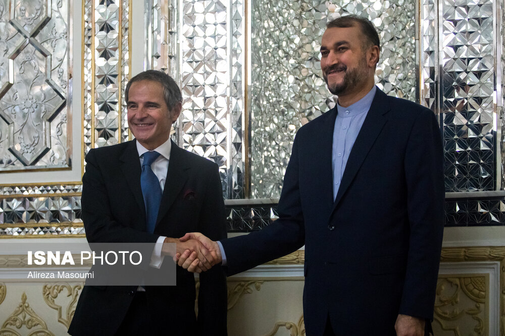 دیدار مدیر کل آژانس بین المللی انرژی اتمی با وزیر امور خارجه کشورمان