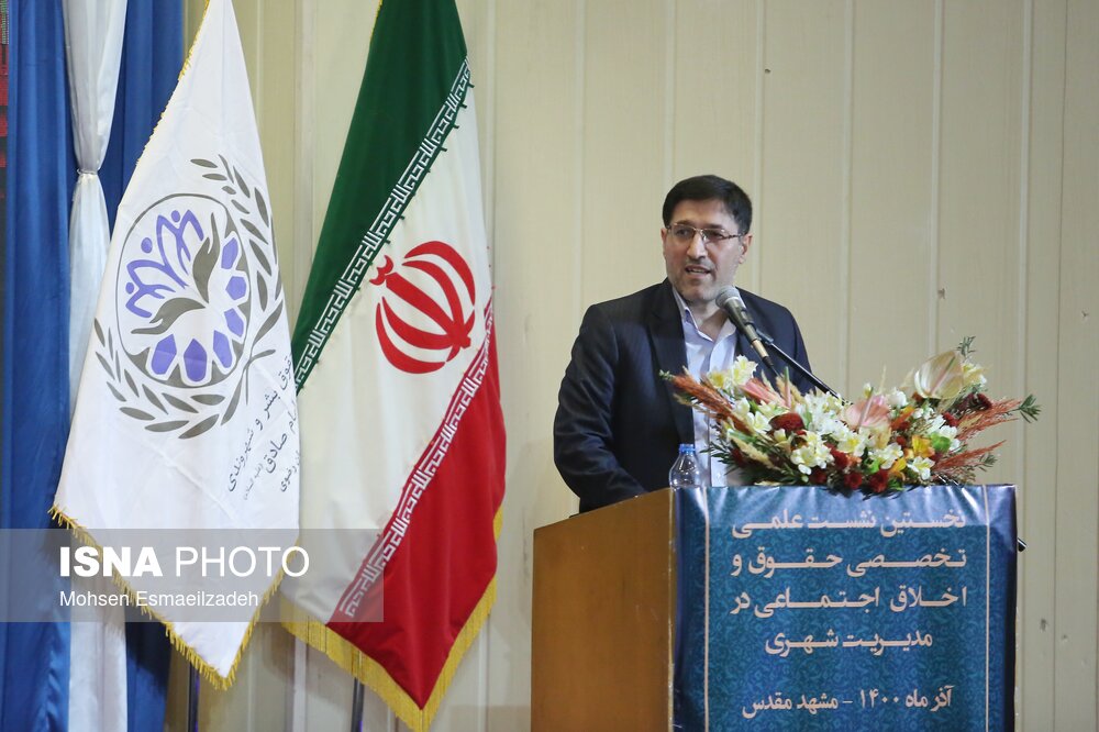 اگر مردم در بورس بر اثر تحلیلهای اشتباه ضرر کردهاند، حاکمیت نباید پاسخگو باشد