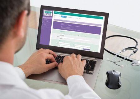 هشدار به وزیر بهداشت درباره اجرای قانون نسخه‌نویسی الکترونیکی