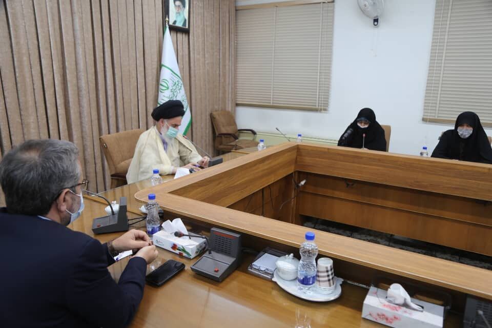 اقدامات آمرانه فرهنگی در جامعه شبیخونزده ما تاثیری ندارد