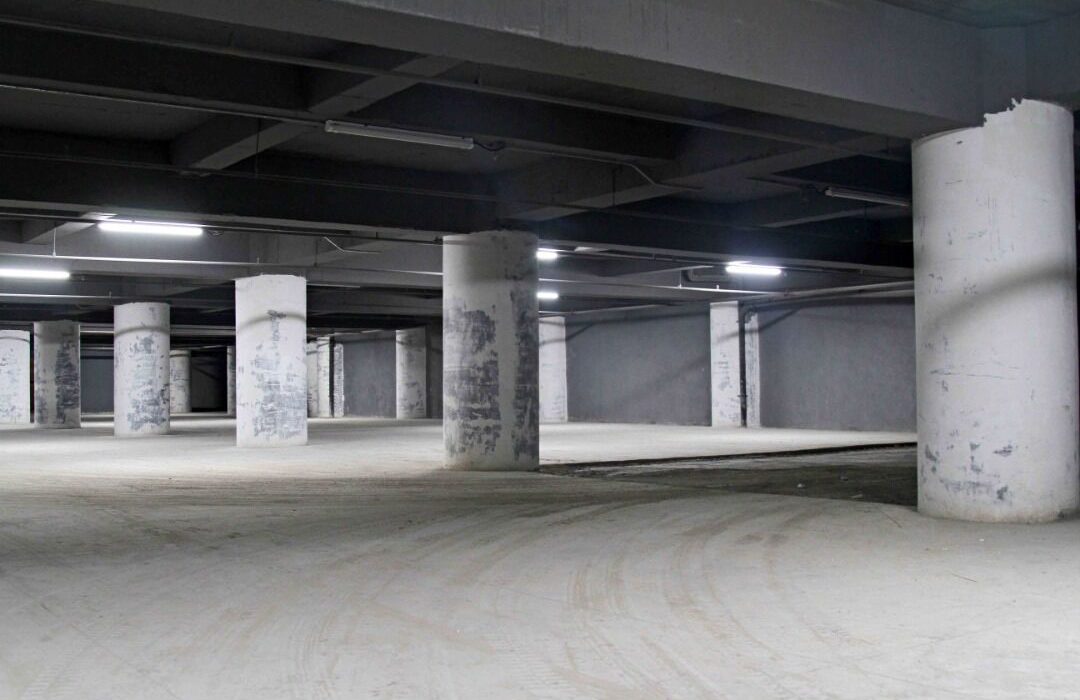 از پیشرفت پارکینگ طبقاتی تا جانمایی نمادهای یلدایی در غرب تهران