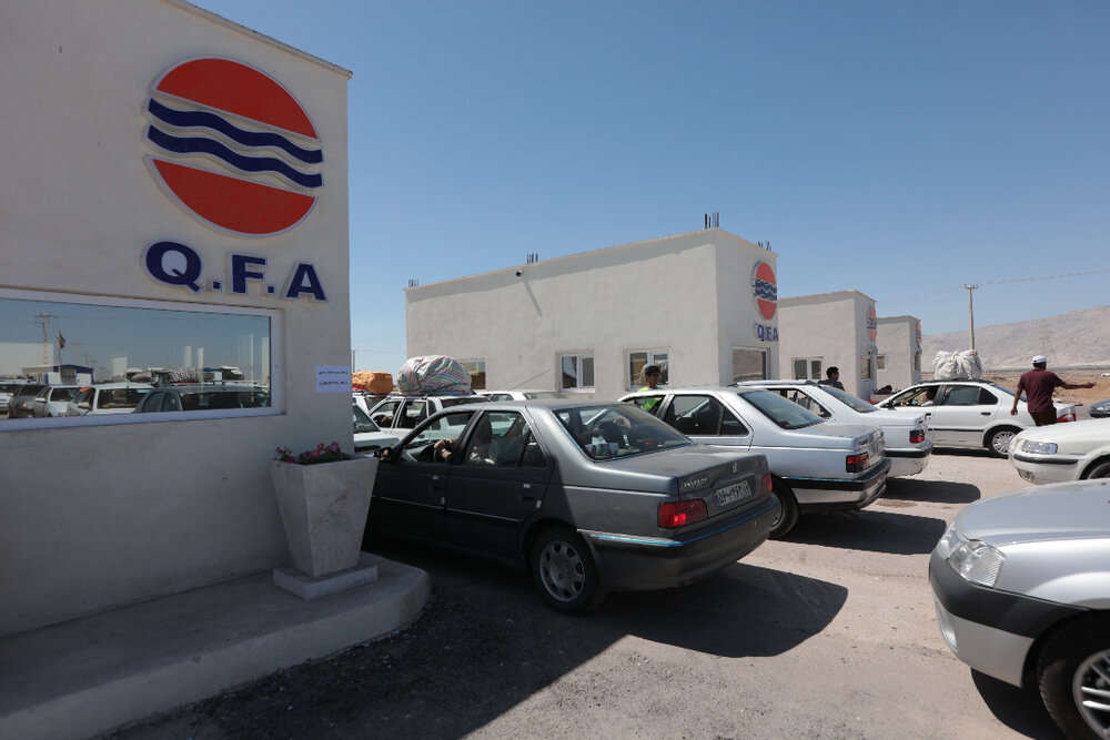 عوارض سازمان منطقه آزاد قشم برای تردد متولدین قشم از اسکله لافت و پهل حذف شد