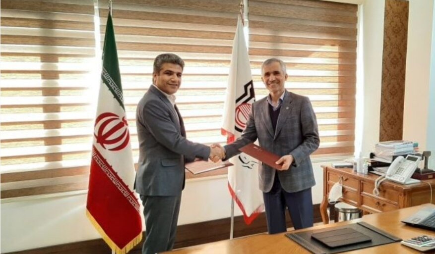 ذوب آهن اصفهان در زمینه فولاد با رویکرد مشارکت با همسایگان و صادرات در منطقه آزاد سرمایه گذاری می کند