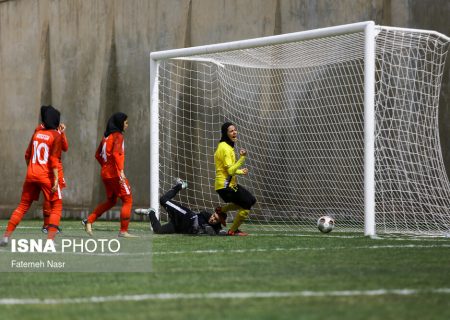 برد مدعیان قهرمانی و دومین انصرافی لیگ در هفته ششم فوتبال زنان