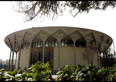 بررسی احداث حصار اطراف تئاتر شهر به درخواست اهالی هنر 