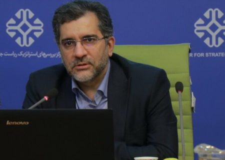 خیاطیان: دستیابی به یک الگوی راهبردی در توسعه دیپلماسی علمی ضرورت دارد