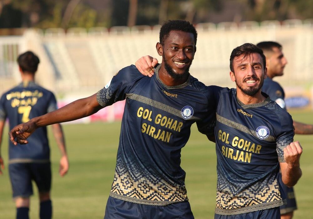 بازیکن گابنی غیرمجاز شناخته شد/ دیدارهای گل‌گهر برابر استقلال، پیکان و سپاهان ۳-۰ می‌شود