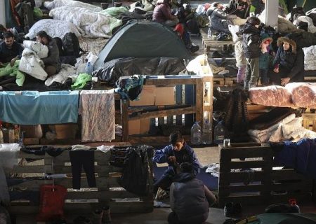 گزارش عفو بین‌الملل از بدرفتاری، ضرب و شتم و اخاذی از پناهجویان توسط پلیس بلاروس و لهستان