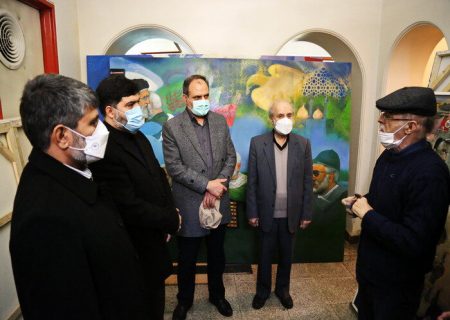 رونمایی از نقاشی ۱۰۰ متری از روایتگری انقلاب و زندگی شهید سلیمانی