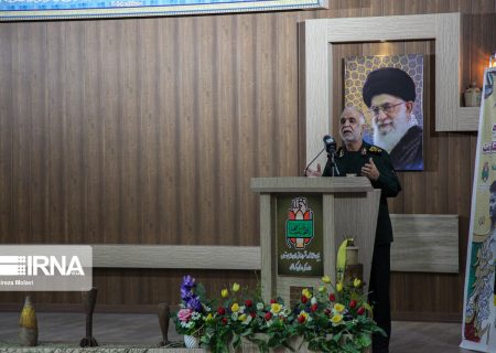 فرمانده سپاه کرمانشاه: خانواده شهدا از «جهاد تبیین» غافل نشوند