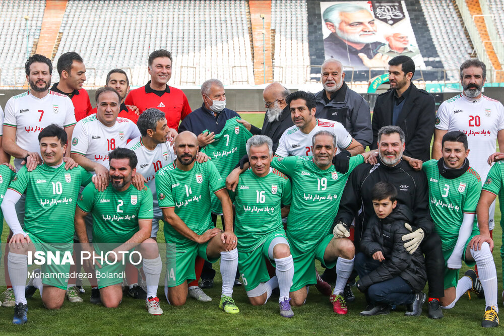 دیدار پیشکسوتان تیم‌ملی و سرخ‌آبی‌ها به یاد شهید سردار سلیمانی