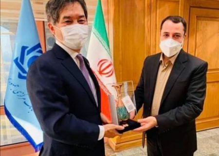 سفیر ژاپن در تهران با رئیس کل بانک مرکزی کشورمان دیدار کرد