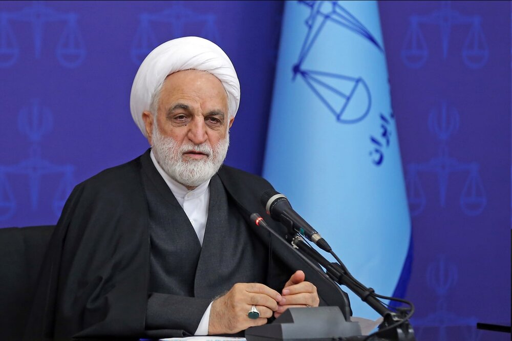 تلاش‌ها برای بهبود وضعیت معیشتی موجب سوءاستفاده دشمنان نشود