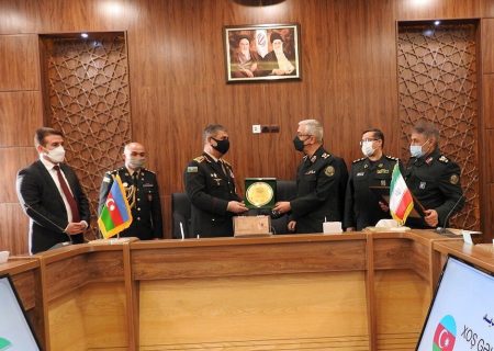گزارش سفیر باکو در تهران از سفر وزیر دفاع آذربایجان به ایران