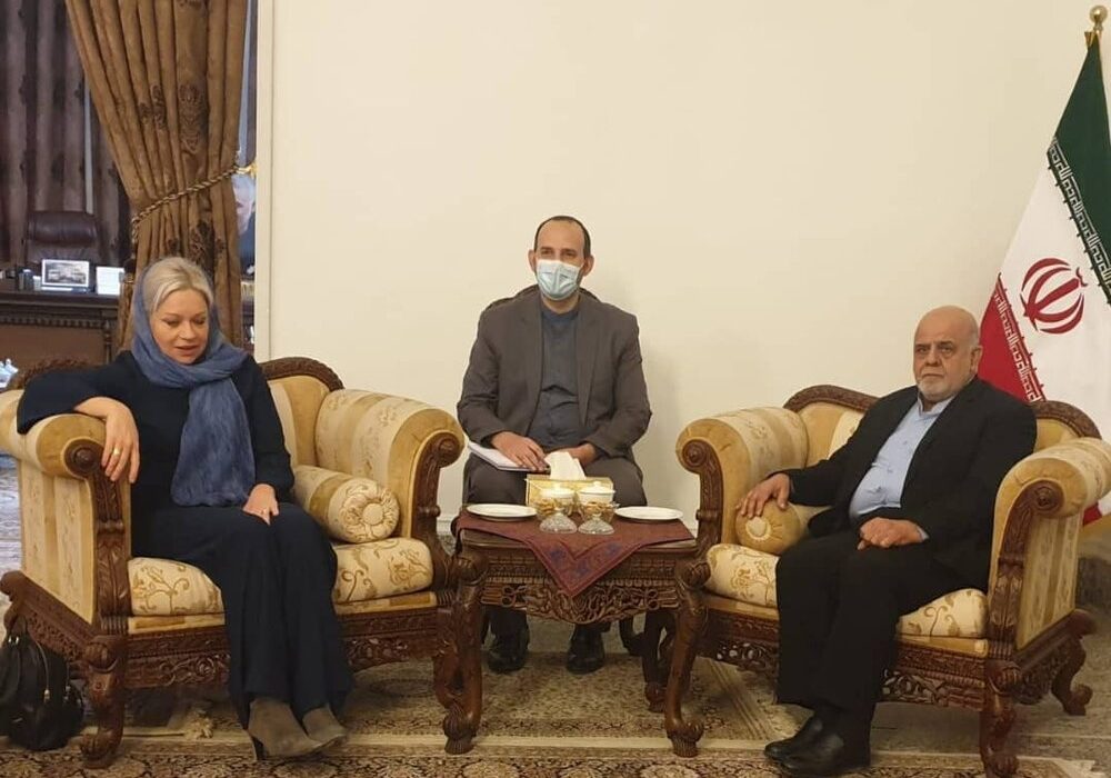 دیدار رئیس دفتر یونامی در عراق  با سفیر ایران 