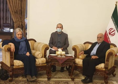 دیدار رئیس دفتر یونامی در عراق  با سفیر ایران 