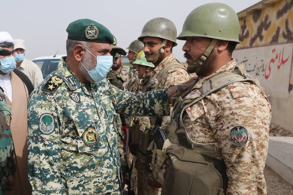 مراقبت از مرزها تعطیلی بردار نیست