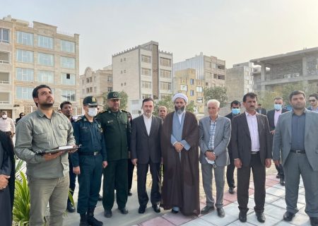 اهتزاز بلندترین پرچم ملی استان هرمزگان در قشم