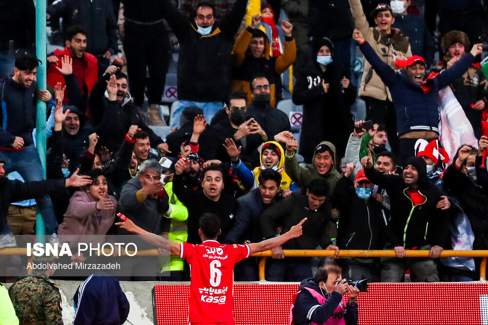 چرا بازی هوادار – پرسپولیس بدون تماشاگر شد؟