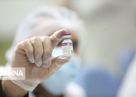 وزیر بهداشت: تولید واکسن ایرانی، تصمیم استراتژیک برای تامین عادلانه سلامت مردم است