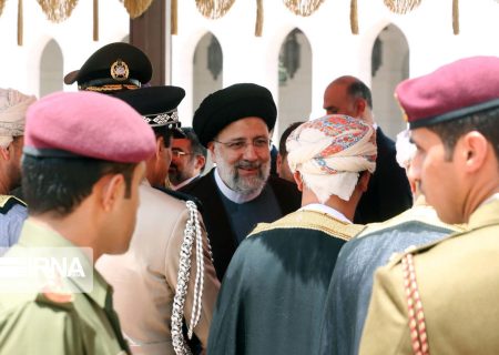 رئیس جمهور در ضیافت رسمی سلطان عمان حضور یافت