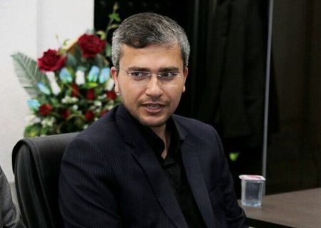 کاهش فاصله طبقاتی از مهمترین دستاوردهای انقلاب است