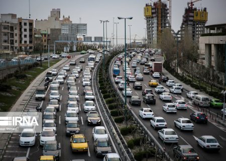 ترافیک سنگین در مسیرهای بزرگراهی پایتخت