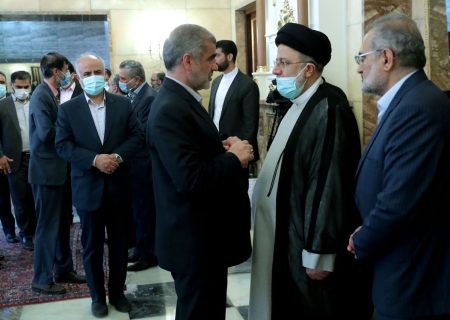 دیدار عیدانه جمعی از مسئولان و کارگزاران نظام با آیت‌الله رئیسی