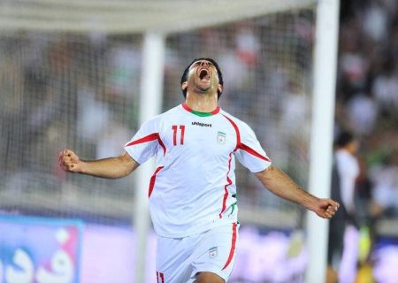 با خرید یک مهاجم شش دانگ پرسپولیس قهرمان می‌شود