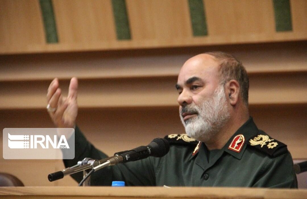 دشمنان بدنبال ایجاد نا امیدی و تضعیف اراده‌ها در ایران اسلامی هستند