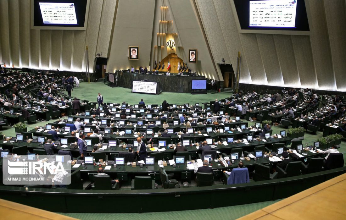 جوانان انقلابی با سیاسیون قبیله باز تسویه حساب میکنند/پایان مماشات با الیگارشی مدیریتی