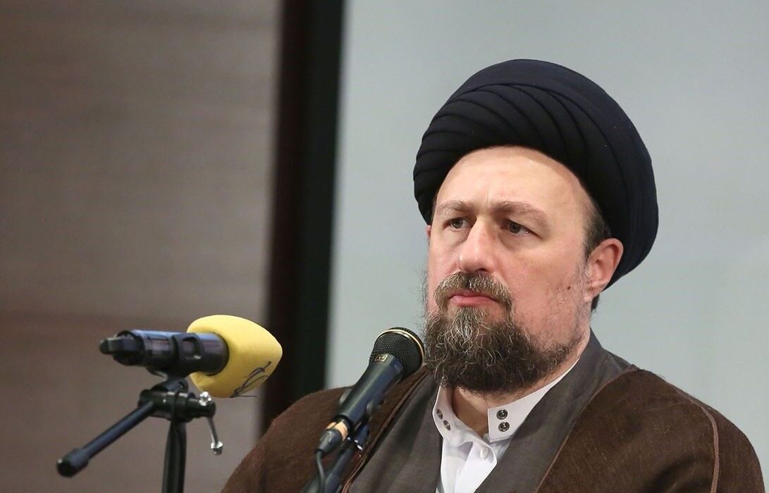 «گفتو گو» تنها راه برون رفت از بنبستهای اجتماعی/ اعتراض با اغتشاش تفاوت دارد