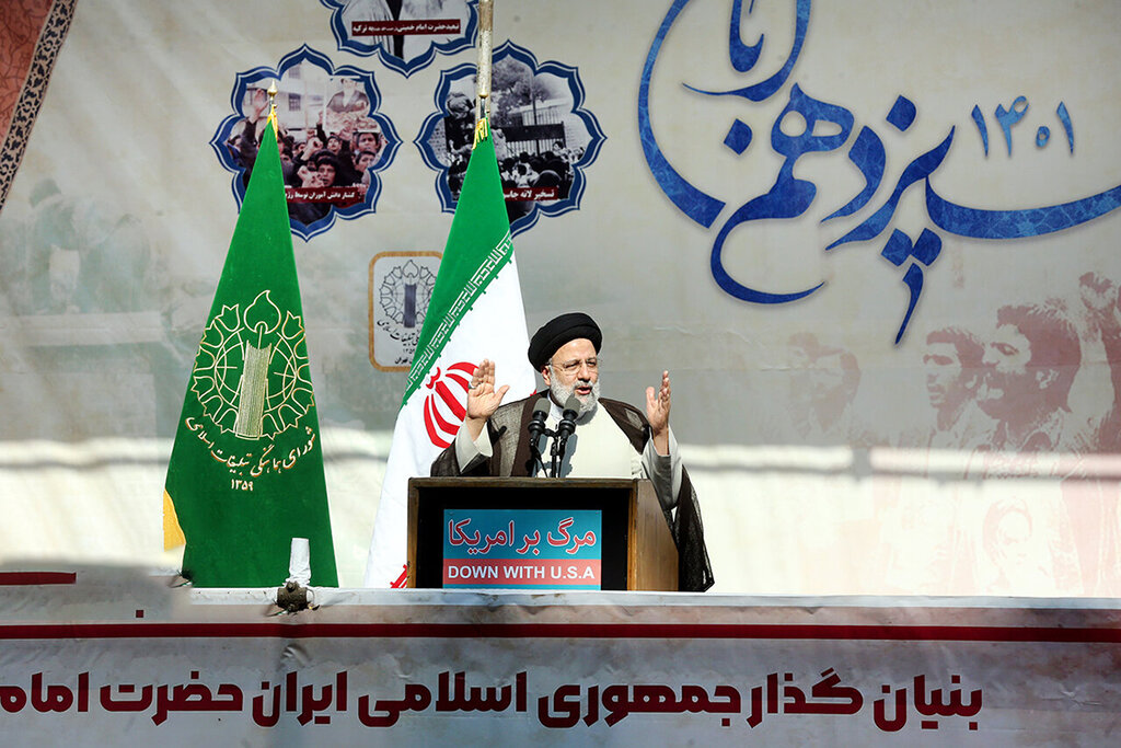 واکنش فوری رئیسی به اظهارات بایدن درباره آزاد کردن ایران | دمیدن در آتش اغتشاش و ناامنی خدمت به آمریکاست