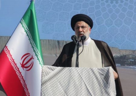 کشورهای سلطه‌گر ‌هیچ گشایشی برای ایران ندارد | ما مشکل حل ناشدنی نداریم