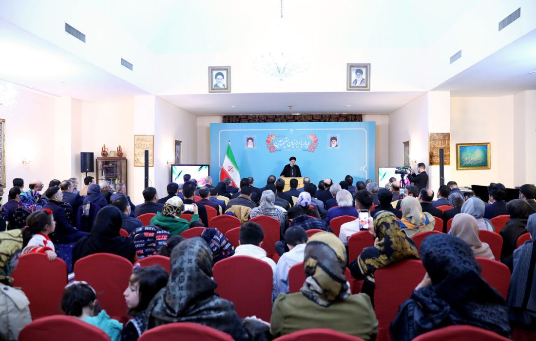 تاسیس دفاتر تجاری ایران در کشورهای مختلف با جدیت دنبال شود