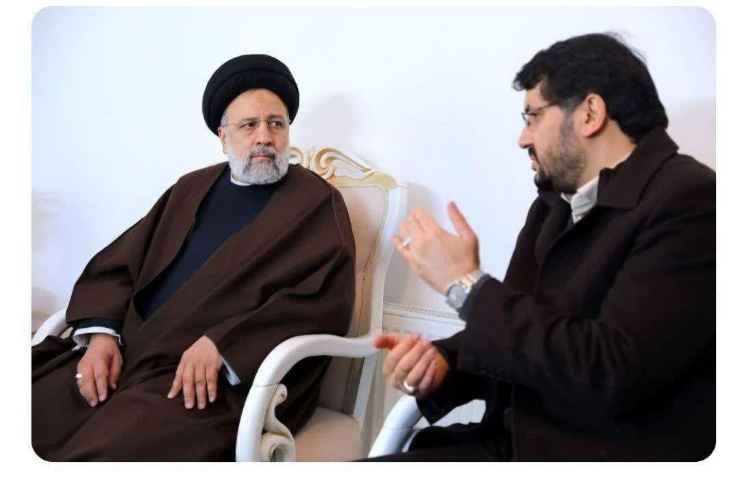 دعوت جمع کثیری از مسئولان و فعالان جوان ستادهای مردمی شهید دکتر آیت الله سید ابراهیم رئیسی در استانهای فارس، بوشهر و کهگیلویه و بویراحمد از دکتر مهرداد بذرپاش جهت ثبت نام و حضور در انتخابات ریاست جمهوری