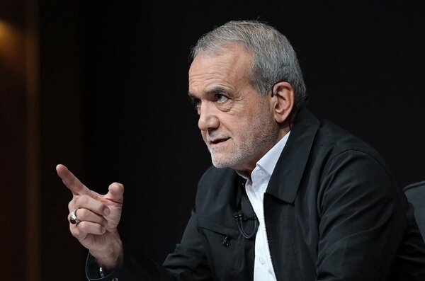 مسعود پزشکیان بالاخره به انتقادات واکنش نشان داد + عکس | صبر کنید…