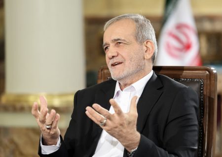 پزشکیان: توسعه تهران با بی‌آبی موجود، وقت تلف کردن است | کمبود مدرسه در مناطق محروم را یکساله با کمک بسیج برطرف می‌کنیم