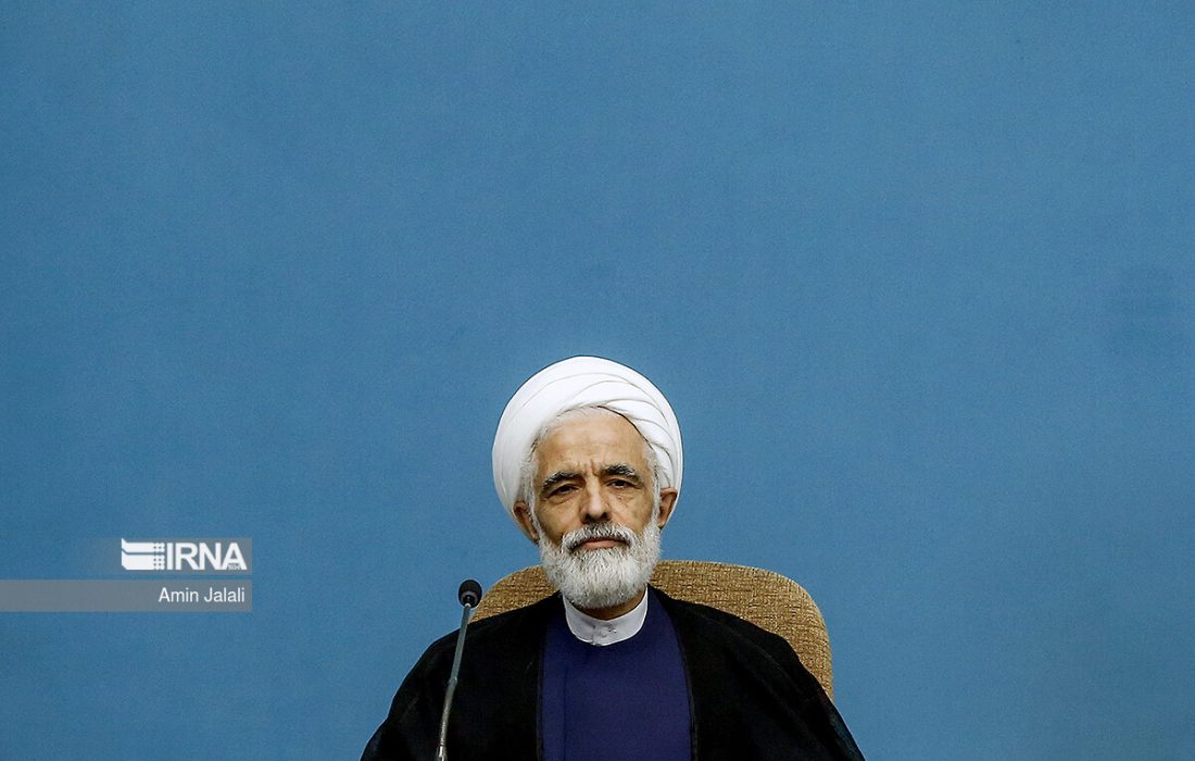 معاون حقوقی رئیس جمهور: قانون عفاف و حجاب ابتدا اصلاح و سپس ابلاغ شود