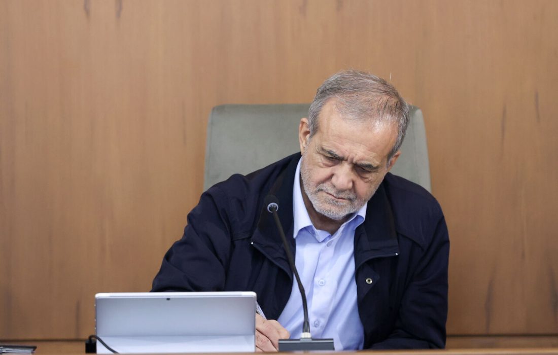 رئیس‌جمهور ۳ مصوبه شورای انقلاب فرهنگی را ابلاغ کرد