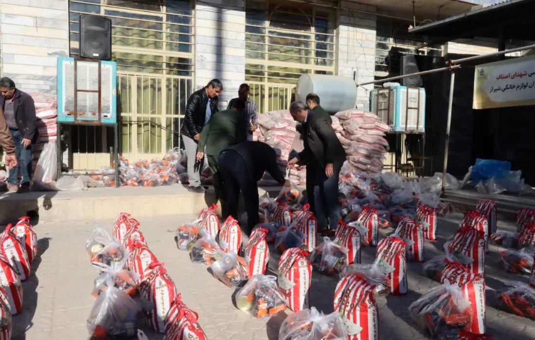 رزمایش جهادگران فاطمی ۴ به همت اتاق اصناف مرکز استان و بسیج اصناف سپاه فجر فارس/ گزارش تصویری