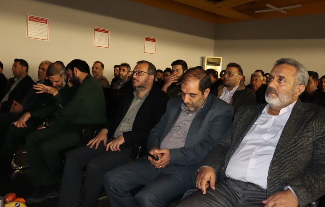 افتتاح دفتر بسیج در فروشگاه های بزرگ و زنجیره ای شیراز با حضور مسئول بسیج اصناف و فعالان اقتصادی کشور