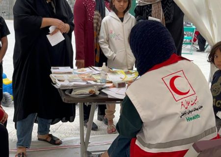 برگزاری مانور منطقه‌ای تیم‌های BHCU جمعیت هلال‌احمر استان فارس در شهرستان عسلویه