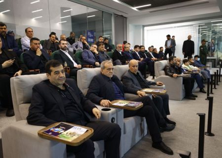 حضور رئیس جمهور در ورزشگاه آزادی