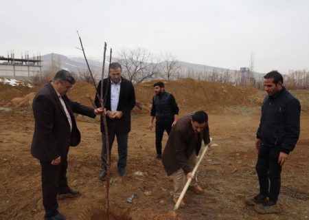 نیاز ۱۰ همتی برای تکمیل زیرساخت‌های شهرک‌های صنعتی آذربایجان‌غربی