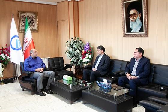 دیدار و گفتگوی رئیس مجمع نمایندگان آذربایجان غربی با مدیرعامل شرکت آب و فاضلاب استان