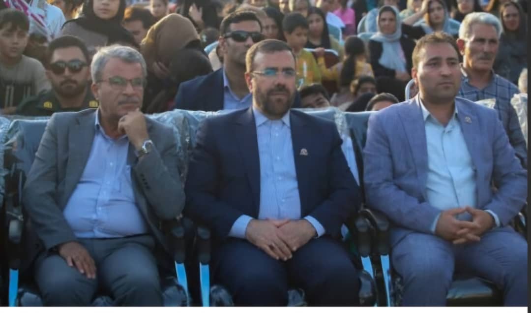 روز میمند نشاندهنده اهمیت تاریخی و فرهنگی این شهر کهن است/ جشنواره گل و گلاب میمند هویتی مستقل به این شهر بخشیده است