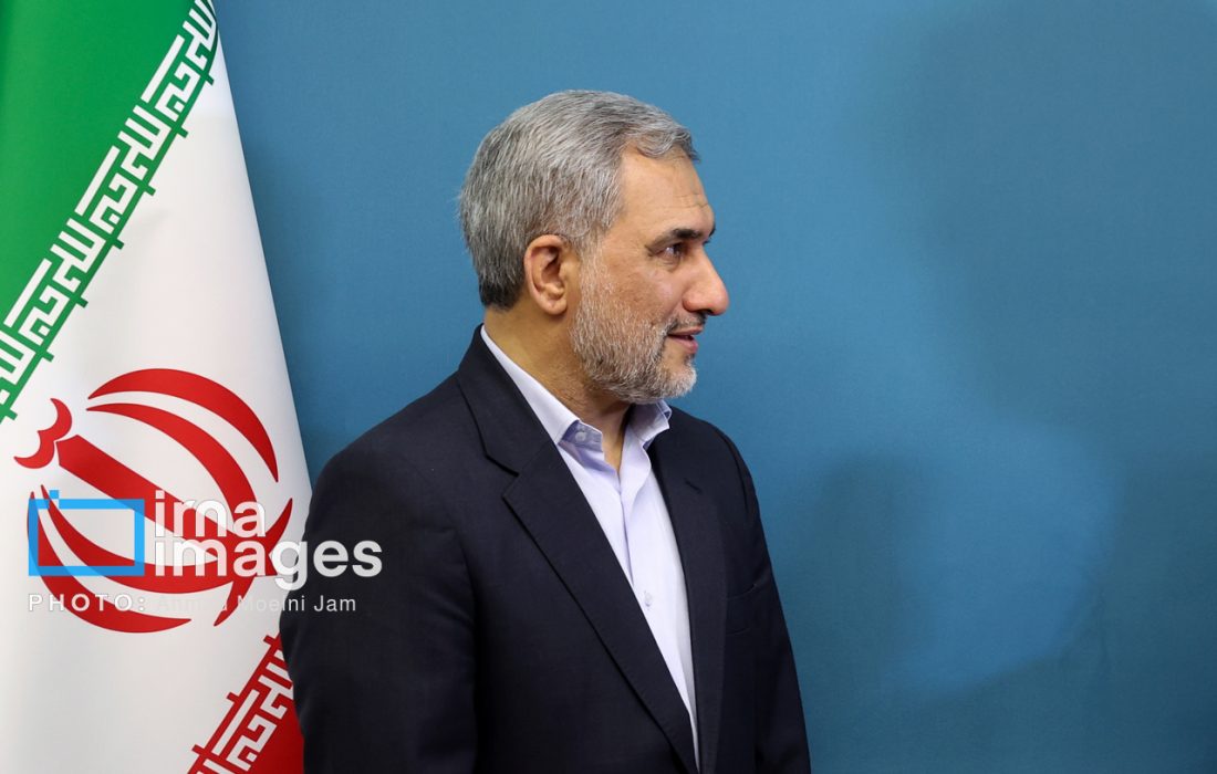 مُلک را باید خانه وفاق کرد